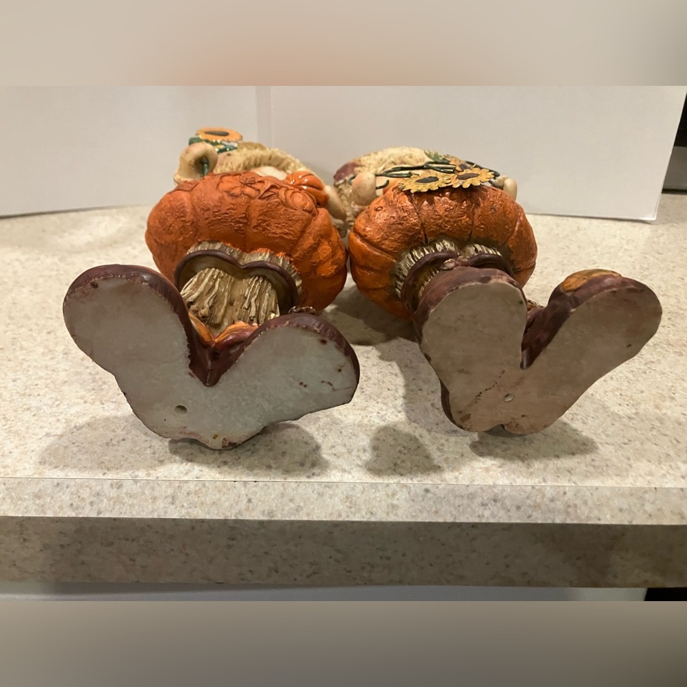 Two scarecrow Thanksgiving figures - Picture 6 of 6